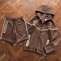 Brown reflecticve