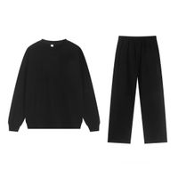 23.Black round-neck straight-leg pants s