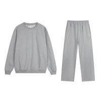 24.Gray round-neck straight-leg pants se
