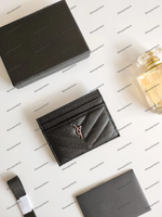 2.Black Caviar+silver buckle