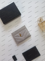 5.Grey Caviar+gold buckle