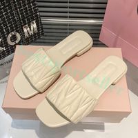 27 beige