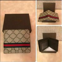 Brown tricolor