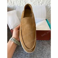 sand yellow