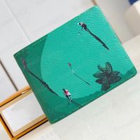 Green wallet
