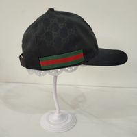 Hat 19