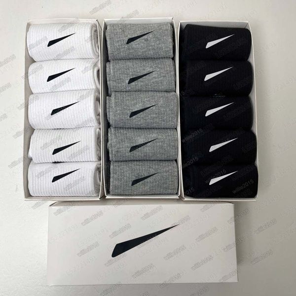 Wholesale 10 pairs New men's and women's socks student tide brand flat sports socks cotton socks